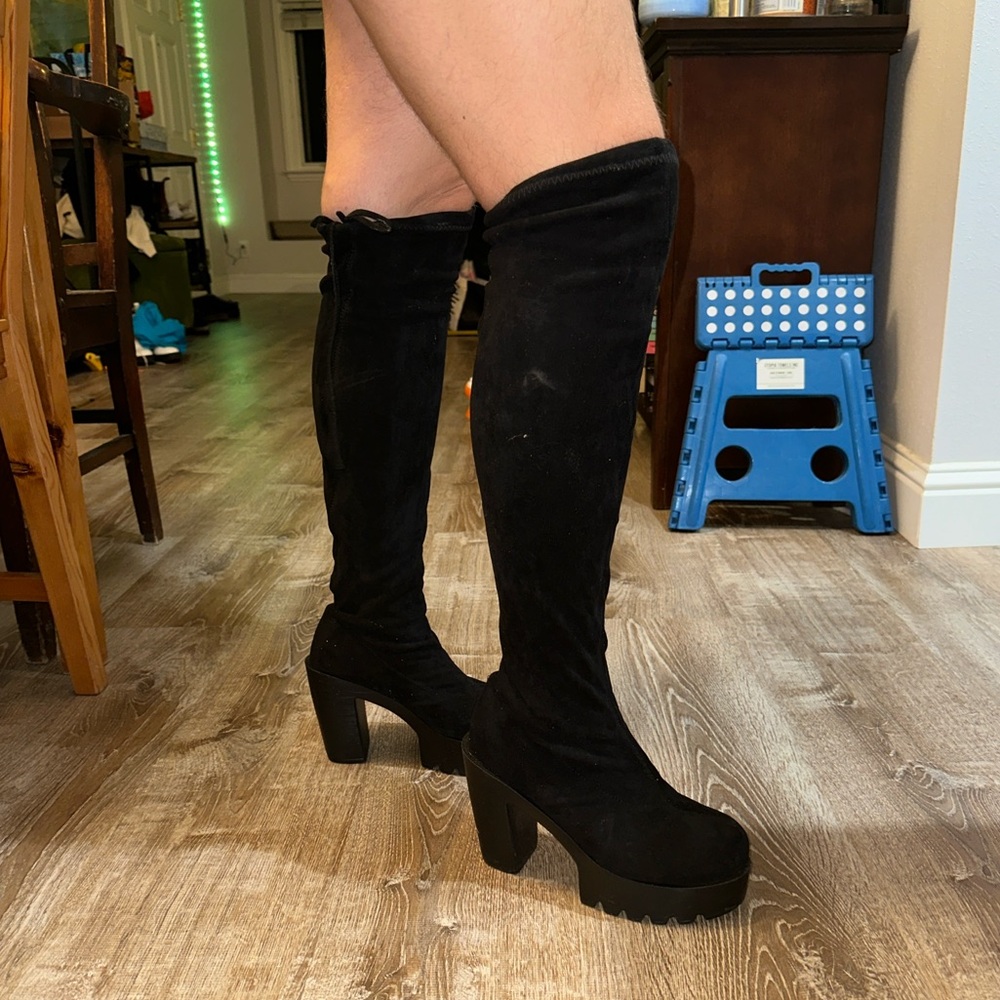 listing-status-banner